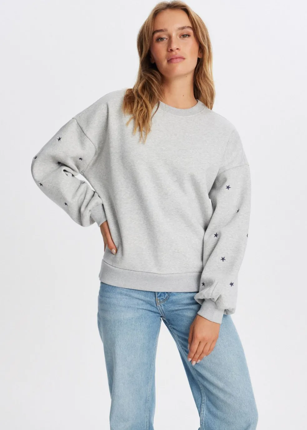 Balloon sweater