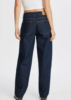 Barrel fit jeans
