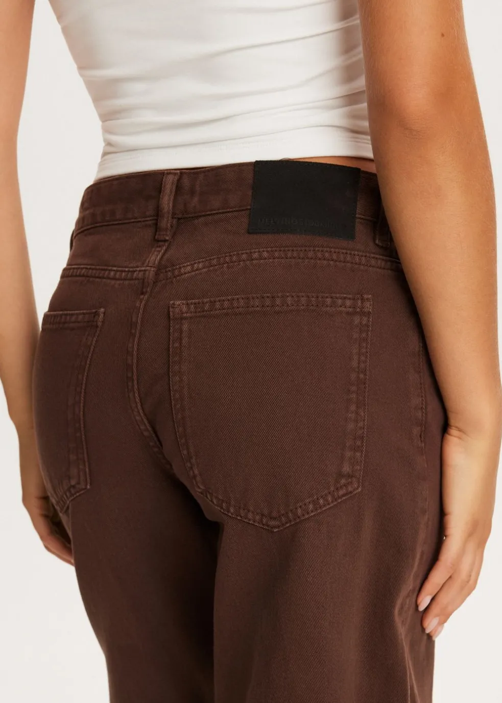 Barrel jeans