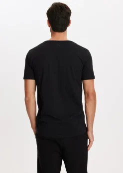 Basic t-shirt met v-hals