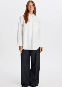 Blouse met pareldetails