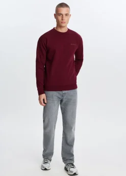Crewneck sweater