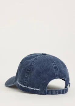 Denim pet