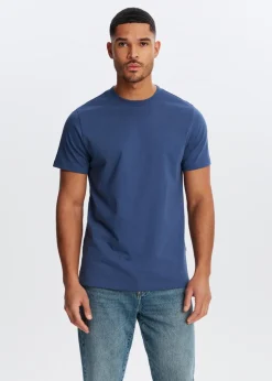 Essential organic t-shirt