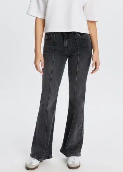 Flared jeans met pintuck
