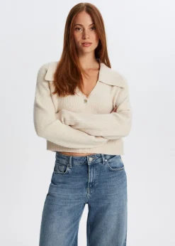 Gebreid vest met brede kraag