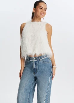 Hairy balloon top