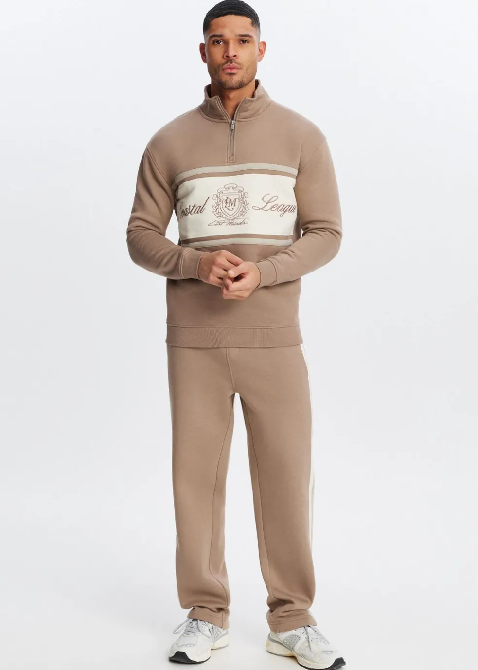 Half zip sweater league