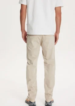 Heaton modern regular jeans