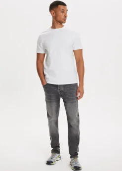 Heaton modern regular jeans