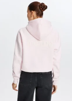 Hoodie Melting
