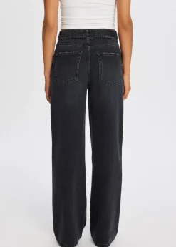 Jeans met riem