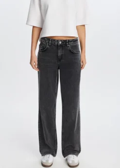 Jeans met sterren achterzakken