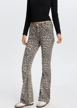 Leopard flared jeans