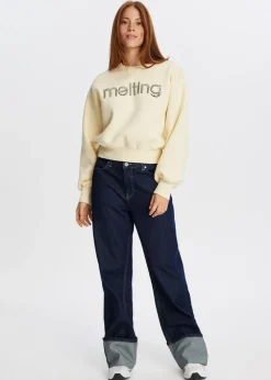 Melting sweater