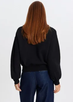 Melting sweater