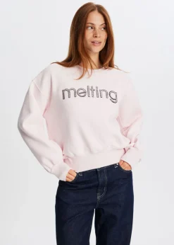 Melting sweater