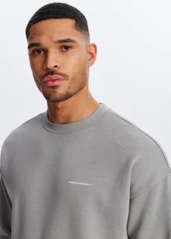 Oversized trademark sweater