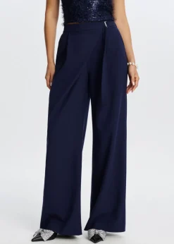 Pantalon overlap detail