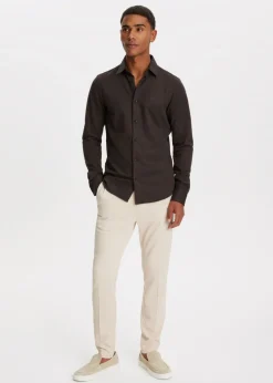 Piqué chino slim fit