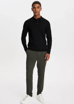 Piqué chino slim fit