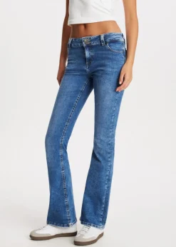 Soft flared jeans