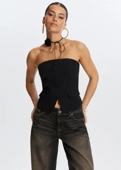 Strapless gilet