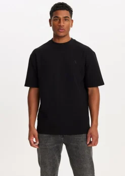 T-shirt essential