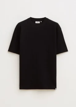 T-shirt essential