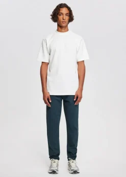 T-shirt staff