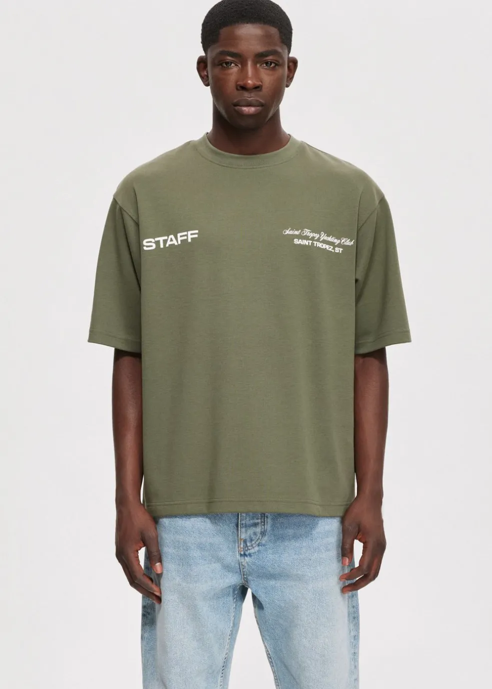 T-shirt staff