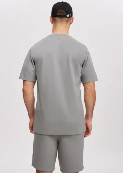 T-shirt staff