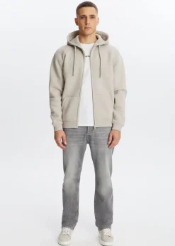 Vest met capuchon