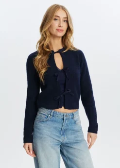 Vest met strikjes