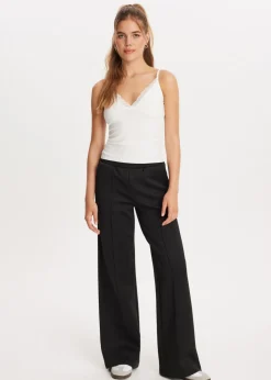 V-hals singlet met kant