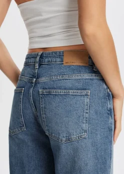 Wide leg jeans