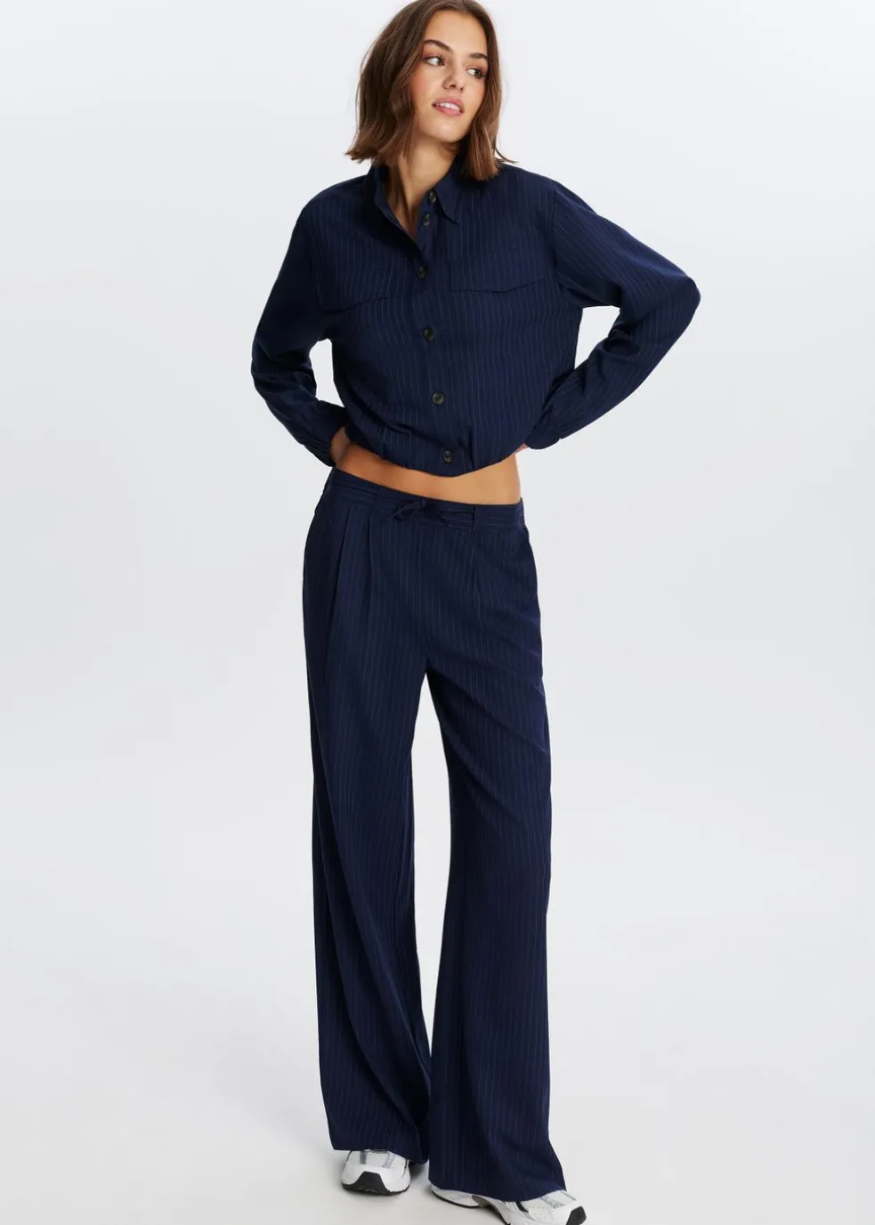Wijde broek met plooien